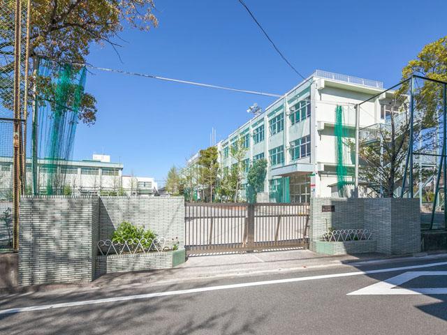 Other. Walk from Edogawa Ward Harue Junior High School 830m