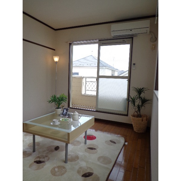 Living and room