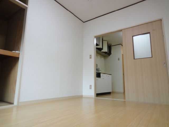 Living and room