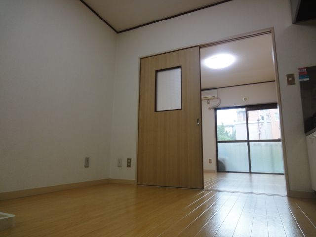 Living and room