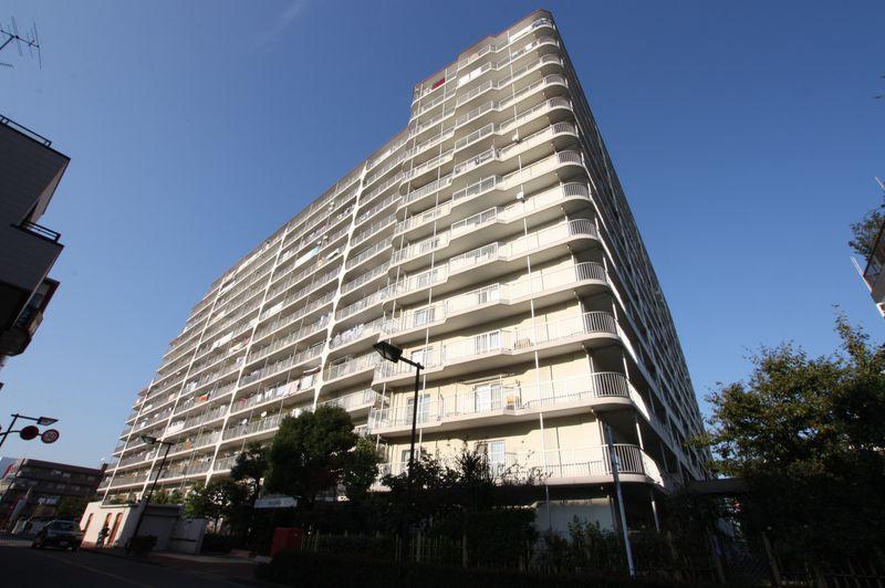 Local appearance photo. H25.10 large-scale repair work carried out