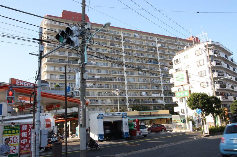 Local appearance photo. Seismic Certificate of Conformity can be obtained