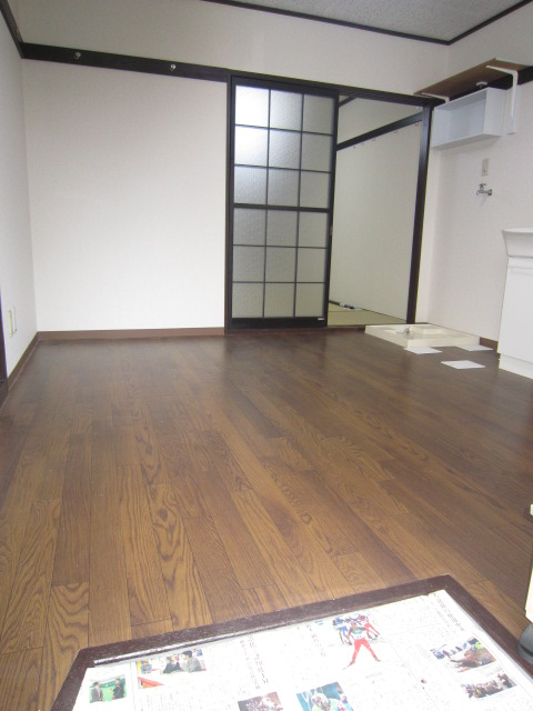 Living and room