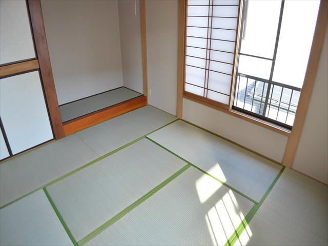 Non-living room. Alcove of a Japanese-style room