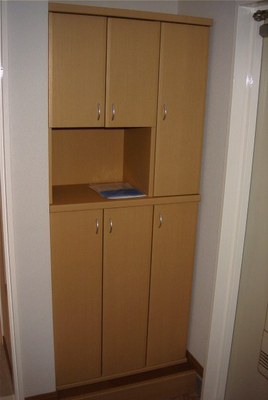 Entrance. Cupboard