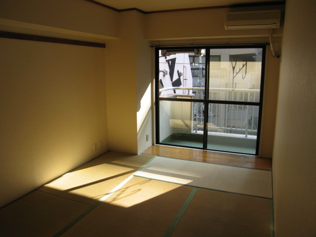 Other room space