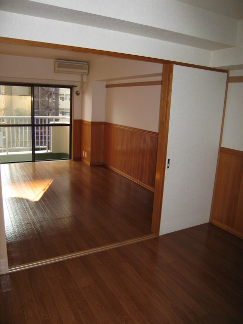Living and room