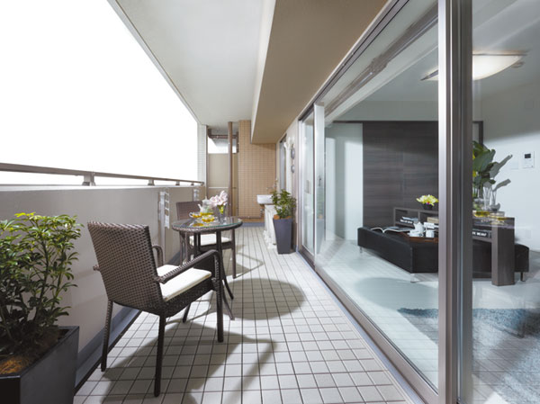 Interior.  [balcony] (Model Room E-E type)