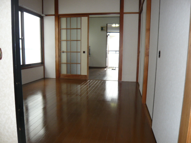 Living and room