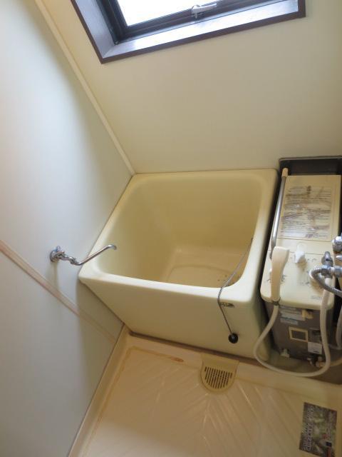 Bath. Bathroom