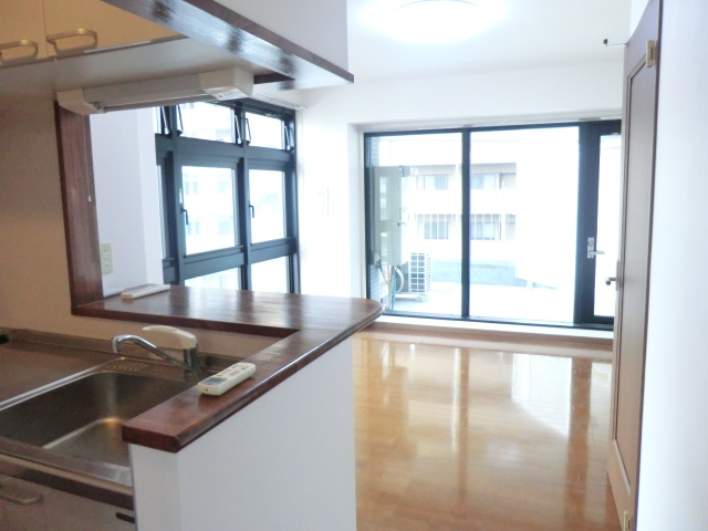 Living and room