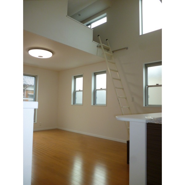 Living and room