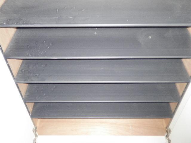 Entrance. Cupboard