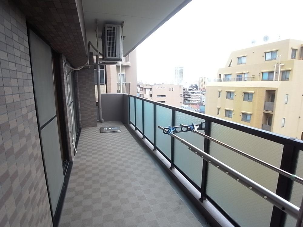 Balcony. HiroBiri balcony