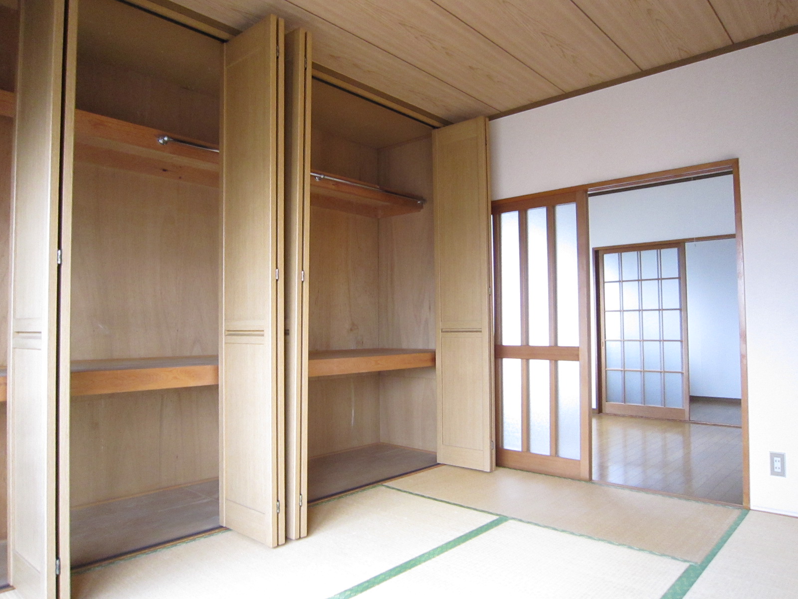 Other room space. Japanese style room