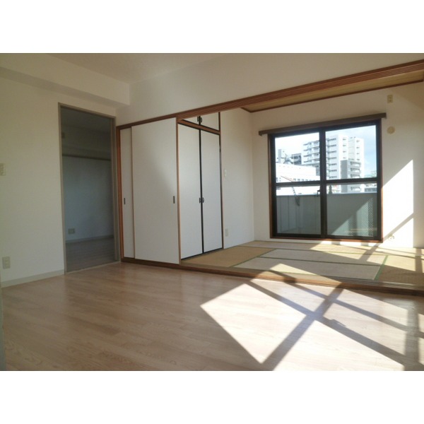 Living and room