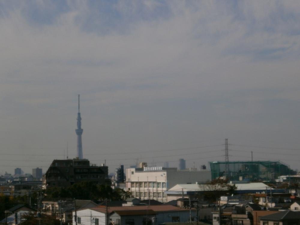 View photos from the dwelling unit. View from local (May 2013) Shooting