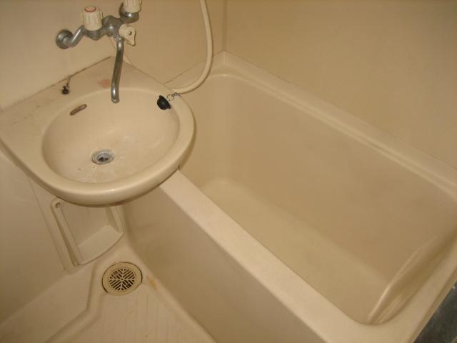 Bath. Bathroom