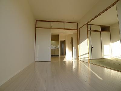 Living and room