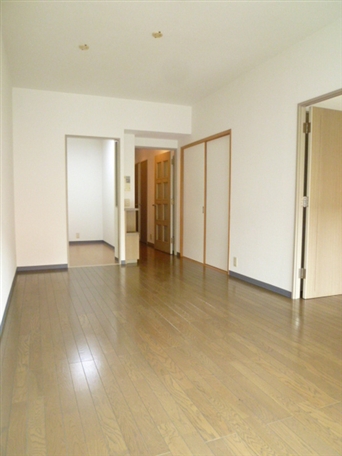 Living and room