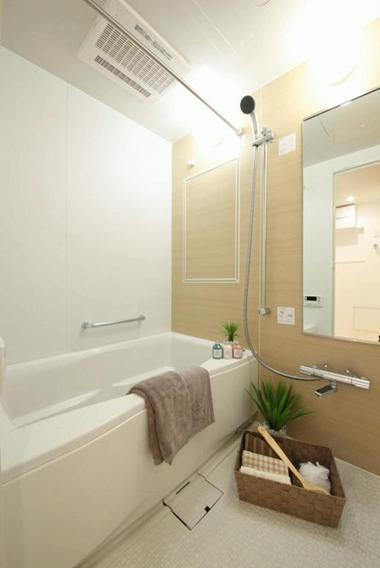 Bathroom.  [bathroom] Add-fired function ・ With bathroom dryer