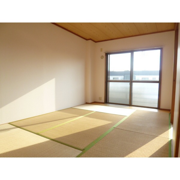 Other room space