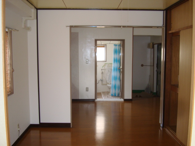 Living and room