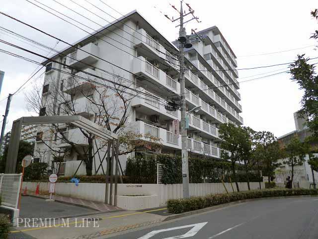 Local appearance photo.  [appearance] Total units 293 units of the big community.