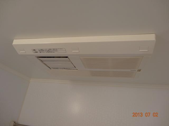 Bathroom. Indoor (July 2013) Shooting