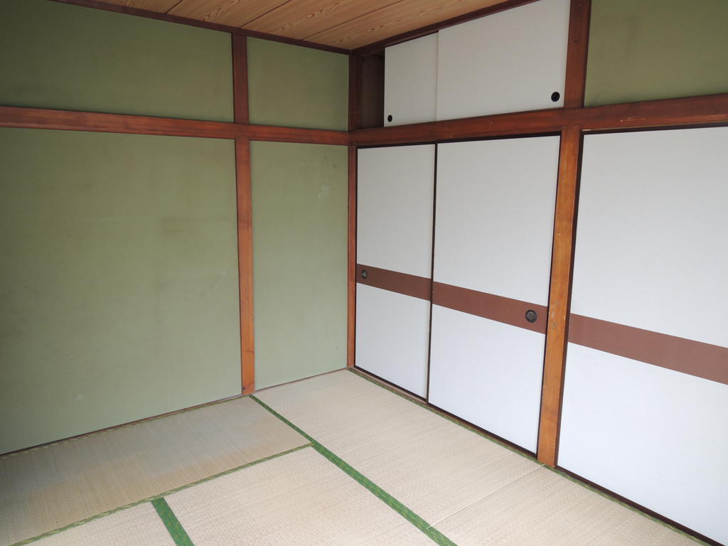 Other room space