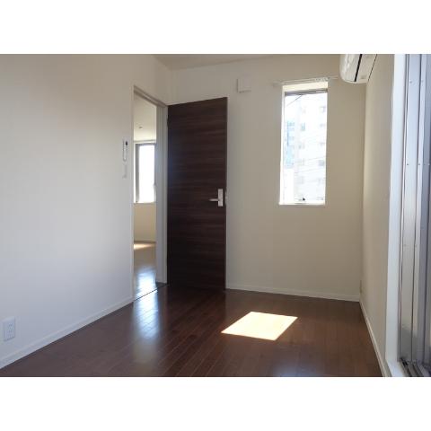 Living and room