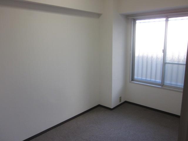 Edogawa-ku, Tokyo Nishikasai 3