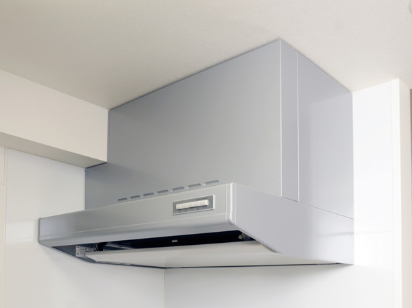 Kitchen.  [Lighting with range hood] We established the range hood to the top of the gas range. This will make it harder muffled smell of cooking in the room. ( ※ Different shapes and sizes depending on the type. )