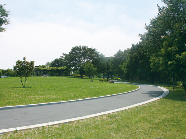 Surrounding environment. Oshima Komatsugawa park (about 1440m / 18-minute walk)