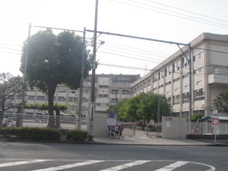 Primary school. 743m to Edogawa Ward Nishikasai Elementary School (elementary school)