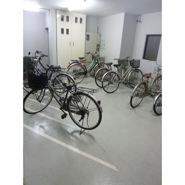 Parking lot