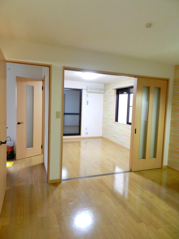 Living and room