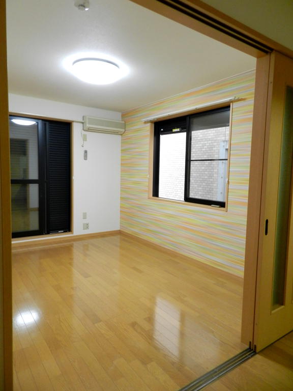 Living and room