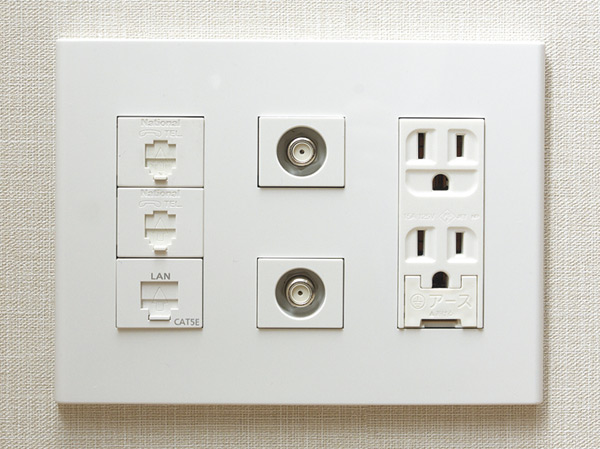 Other.  [Multi-media outlet] Power outlets, Telephone outlet, Established a multi-media outlet that TV outlets will fit in one place in each room.