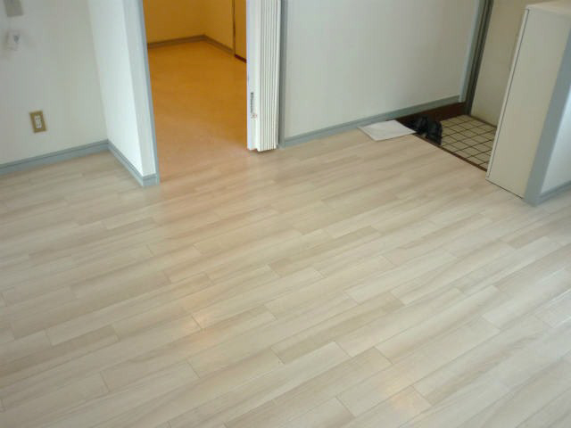 Living and room