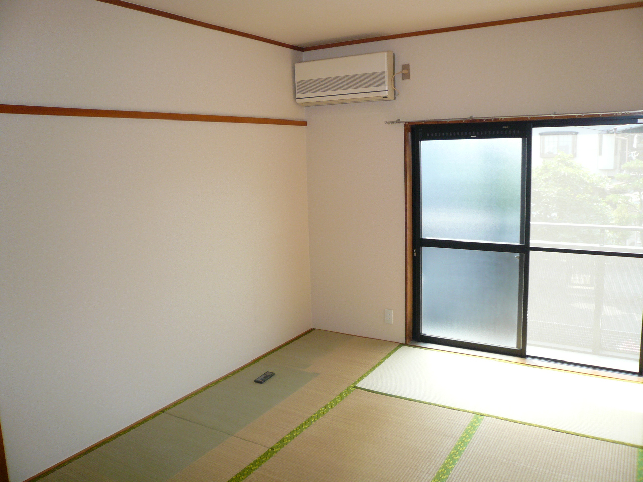 Living and room