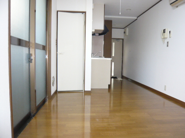 Living and room