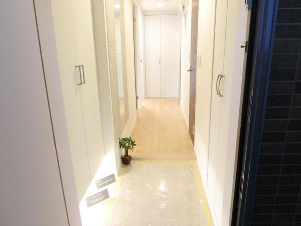 Other common areas. Entrance