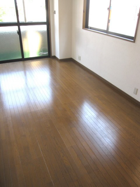 Living and room