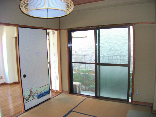 Living and room