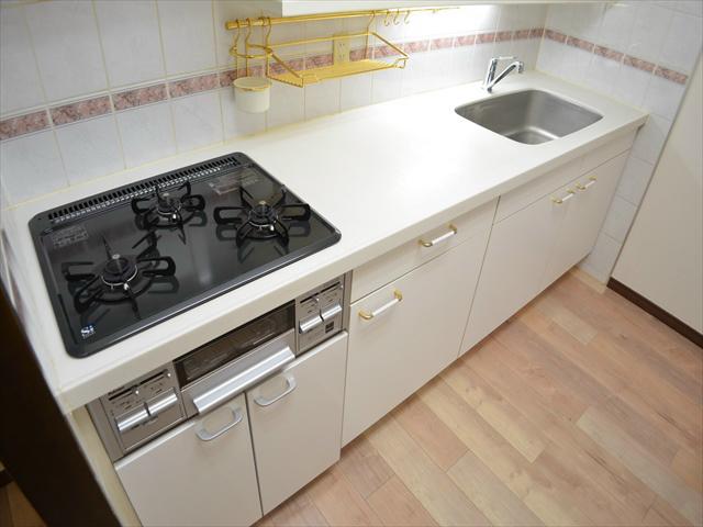 Kitchen. Your easy-care kitchen