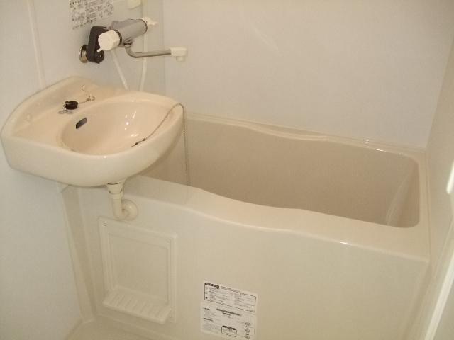 Bath. Bathroom