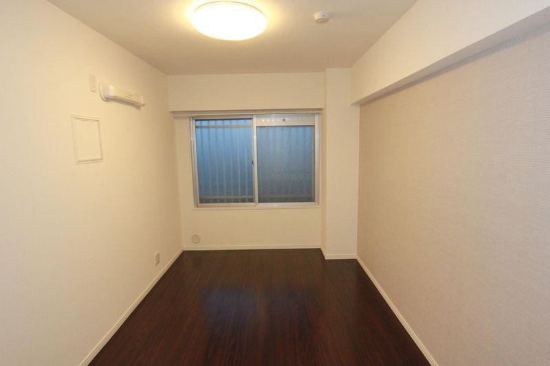 Non-living room. Western-style 1 5.8 Pledge