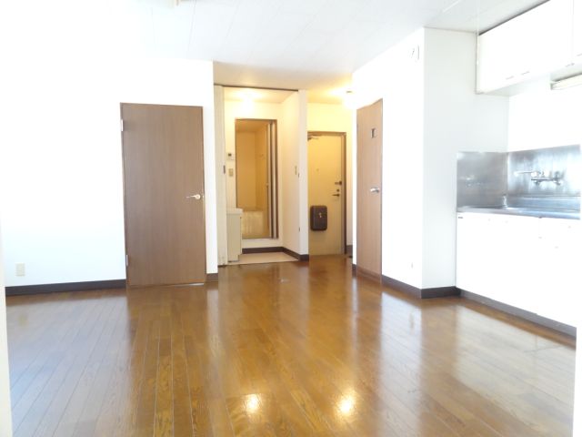 Living and room