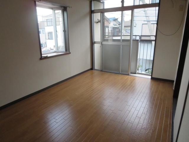 Living and room